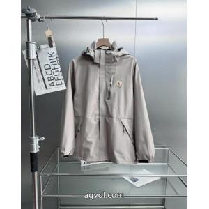 MONCLERモンクレール25 SS新品防風防水通気軽量ハードケース突撃衣男女同型