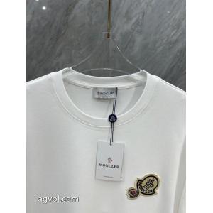 Moncler秋冬新作ダブルロゴ立体刺繍ロゴ丸首長袖Tシャツ