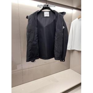 コピー 品 ブランドジャケットMONCLER着回し力が抜群SS25極上発売