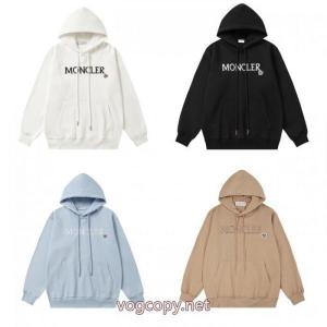 MONCLER秋冬新作刺繍連帽パーカー