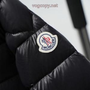 MONCLERライトカップルスタンドカラーダウンジャケット