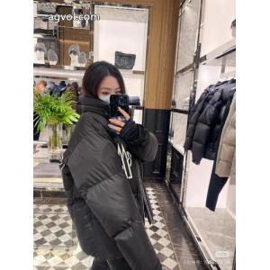 激安 ブランドダウンジャケット新作セール価格でゲット 相性の良い 破格の激安セールMONCLER