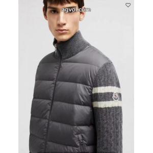偽 ブランド 販売実用品 レディース財布 25ＡＷ美品MONCLERダウンジャケット