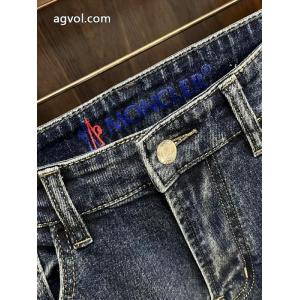 ジーンズブランド コピー 販売冬のコーデにぴったり 人気セール250%新品 最高級MONCLER