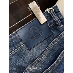 ジーンズブランド コピー 販売冬のコーデにぴったり 人気セール250%新品 最高級MONCLER