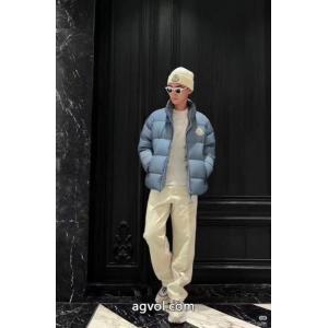 ダウンジャケットMONCLER激安 通販 ブランド長く愛用する 今だけセール 優しいのに存在感