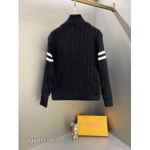 MONCLER最近人気一番！ 新作いきなり値下げ！ ベストセラーダウンジャケットブランド コピー 品