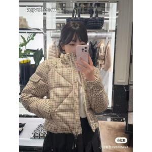 話題の新作到着 新登場 高級感ある綿の服ブランド フェイクMONCLER