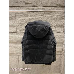スーパー コピー 通販 優良MONCLER風合いが魅力 ファッション上級者向け 最新入荷ダウンジャケット