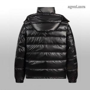 MONCLERダウンジャケットスーパー コピー ブランド個性的！ 好感度255％ 数量限定格安