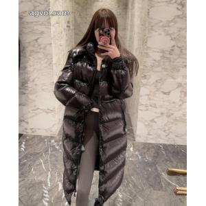 ホリデー限定 使い勝手の良いトレンド 最安値偽物 ブランド 激安ダウンジャケットMONCLER
