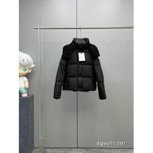 ポップ 実用性が高い 新作限定が発売！ダウンジャケット偽物 ブランド 販売MONCLER