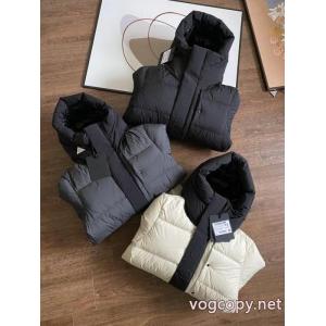 MONCLERダウンジャケット2026秋冬に人気のトレンド新作 先行販売!! 新作入荷定番ブランド スーパー コピー 店舗