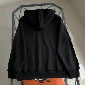 コピー 通販モンクレールパーカー人気定番新品 必須アイテム SALE!今季