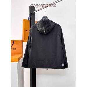 偽物 通販MONCLER即発送OK 数量限定送料無料 快適な履き心地が楽しめるジャケット