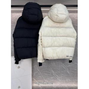 MONCLER人気激売れ新作 単品販売 超人気美品ダウンジャケットスーパー コピー 安心