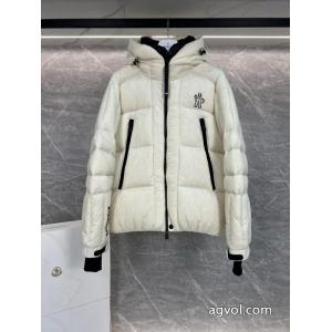 MONCLER人気激売れ新作 単品販売 超人気美品ダウンジャケットスーパー コピー 安心
