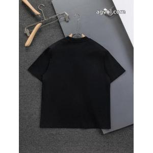 コピー 品 販売VIPセールで奇跡 今シーズン新作 主役級のアイテム半袖TシャツMONCLER