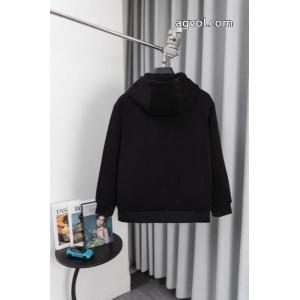 MONCLERコートブランド 通販 激安使い勝手の良いトレンド 大人気再登場  限定セール品質保証
