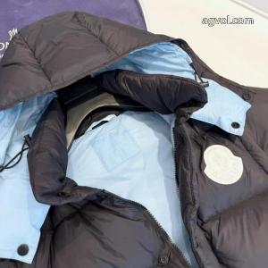 芸能人愛用 手頃価格でオシャレ 海外大人気コピー ブランド 販売ダウンジャケットMONCLER