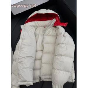 ダウンジャケット偽物 ブランド ショップ話題の新作到着！ 上品な光沢感 洗練な一品MONCLER