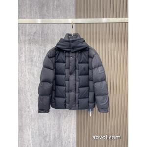 モンクレールコピー 商品 販売芸能人人気 格安SALE ヴィンテージ感ダウンジャケット