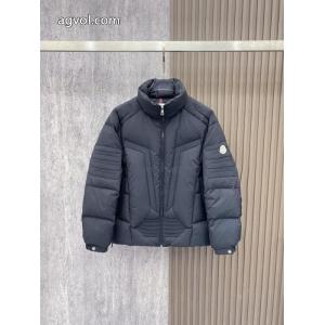 高いセンス 秋冬は継続系のトレンド 季節感もプラス2026新作ダウンジャケットMONCLERブランド コピー 通販