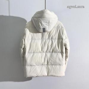 MONCLER高級感が溢れる 今季大人気 2026SSコレクションに新着ブランド コピー 通販ダウンジャケット