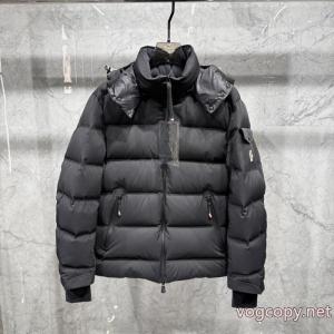 ダウンジャケットMONCLERお買得セール 新商品！ 最終セールブランド アクセサリー 激安