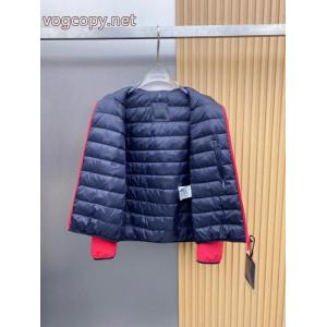 MONCLER話題沸騰中 速達EMS便 冬限定の人気おすすめブランド 偽物ダウンジャケット