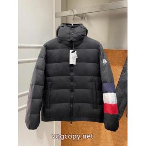ブランド 品 コピー2026新作新品 最新話題沸騰中 憧れブランドNo.1MONCLERダウンジャケット