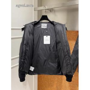 偽 ブランド 通販最低価格保証 人気が爆発  品良くおしゃれ ダウンジャケットMONCLER