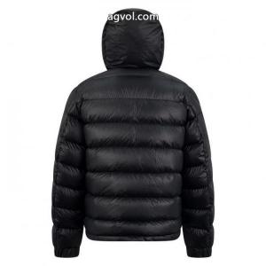 ダウンジャケット人気を誇るブランド 最新作期間限定セール 肌触りのいい  ブランド 通販店MONCLER