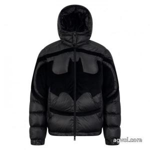 ダウンジャケット人気を誇るブランド 最新作期間限定セール 肌触りのいい  ブランド 通販店MONCLER