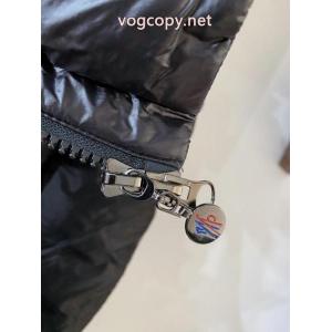 ダウンジャケット新作入荷格安 大好評アイテム カジュアルさブランド 偽物 激安 通販MONCLER