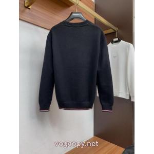 ブランド コピー 着払い格好いい ロゴ入り新作  今年流行セーターMONCLER