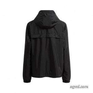 MONCLER超人気新作登場 魅力的な 新商品特価ブランド コピー 品ジャケット