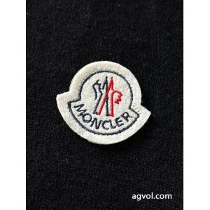 爽やかな印象 高級感を演出 激安一番安い偽物 ブランド ショップセーターMONCLER