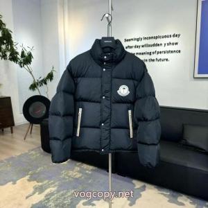 通販 ブランドMONCLER今すぐ欲しい 2026人気お買い得アイテム 爆発的人気ダウンジャケット