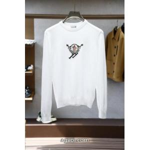 ブランド 偽物 激安 通販ステキ 視線を集めて 有用性が高い便利アイテムMONCLERセーター