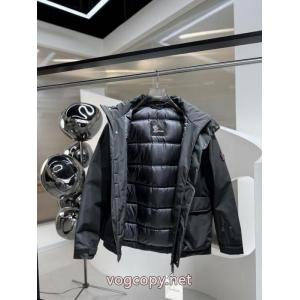 ブランド アクセサリー 激安MONCLER新作入荷定番 おしゃれな人気 格安新作ダウンジャケット