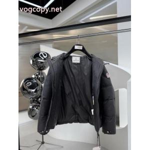 ブランド コピー s 級MONCLER先行販売 完売間近 2026爆買い新作登場ダウンジャケット