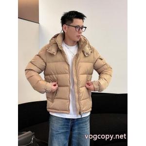 ダウンジャケットMONCLER個性的 完売前に キラキラ偽物 通販 サイト