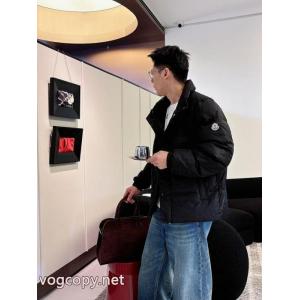 ダウンジャケット特価価格 累積売上額第1位獲得 新商品!MONCLERコピー 商品 販売