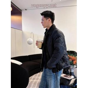 偽物 ブランド 激安定番人気最新作 特別セール期間限定 洗練な一品MONCLERダウンジャケット