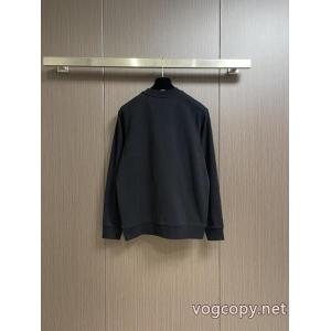 激安 通販 ブランド低価直輸入専門店 日本で完売続出 軽くて着心地がいいMONCLERパーカー