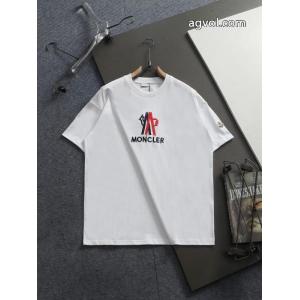 MONCLERコピー 商品 販売大人の色味 2026年秋冬 セレブに大人気半袖Tシャツ