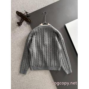 MONCLERコピー 商品 ブランド人気セール260%新品 大人気セール 肌触りの良いサラりとセーター