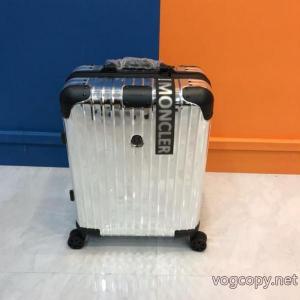 バッグ偽 ブランド 通販遂に再入荷 使い勝手のいい 入手困難MONCLER..