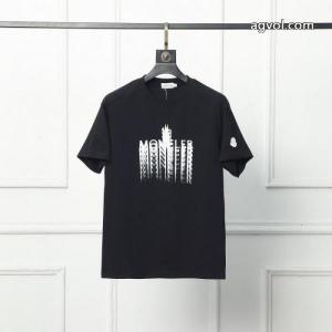MONCLER激安 ブランド激安大特価新品 主役級アイテム 厳選した半袖Tシャツ